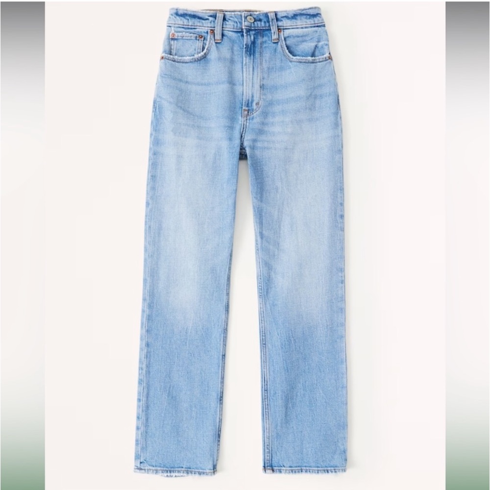 Abercrombie & Fitch Light Wash Ultra High Rise Ankle Straight Jean Frayed Hem